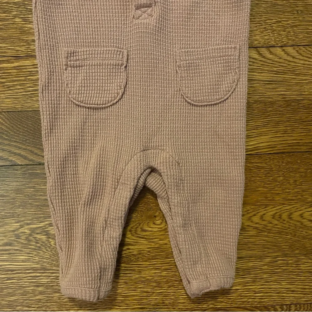 Lauren Conrad NB Long Sleeve Romper